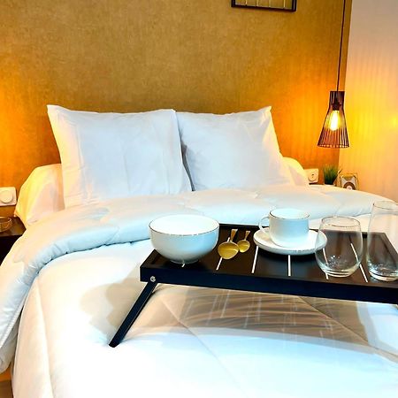 Appartamento Chic Oasis In Rouen Esterno foto